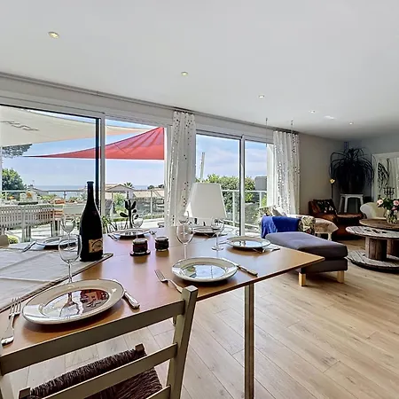 L'incroyable Oceane By Interhome